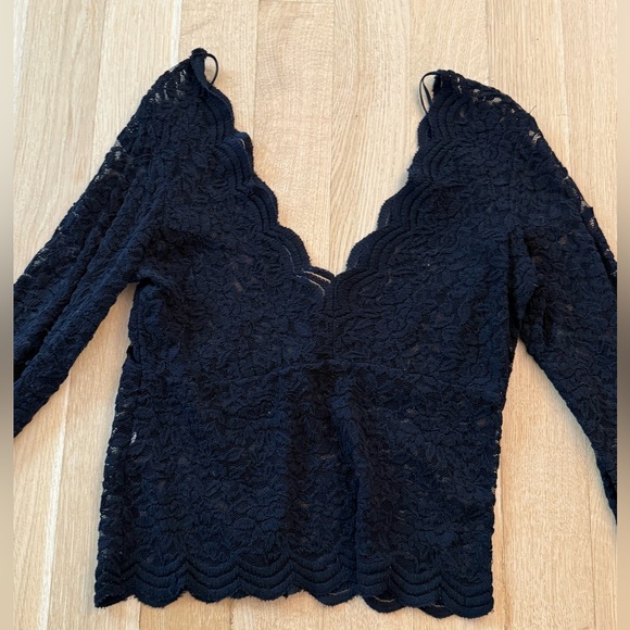 Zara Black Lace Scalloped Blouse - Picture 6 of 7